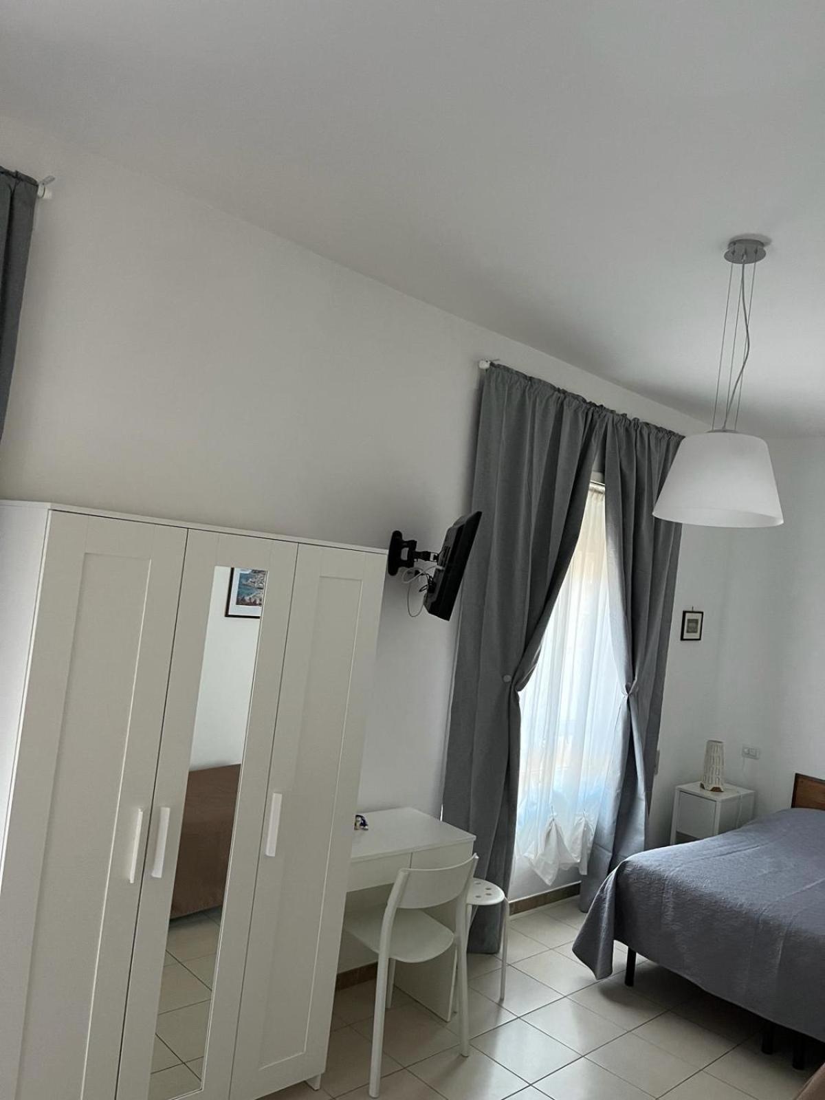 B&B Sorgente 23 Салерно Экстерьер фото