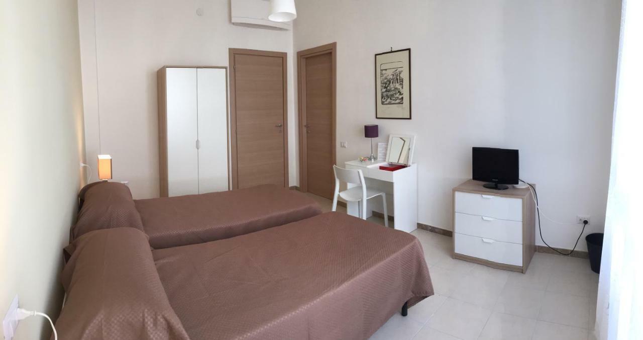 B&B Sorgente 23 Салерно Экстерьер фото
